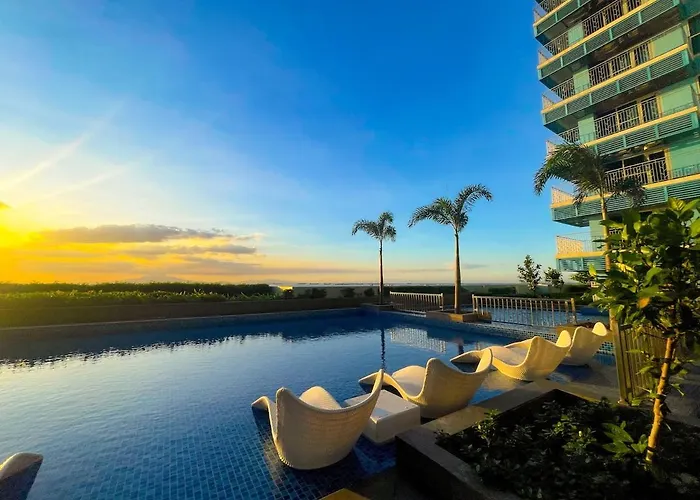 Lovely & Luxury 1br Near Solaire, Okada W Sunset *