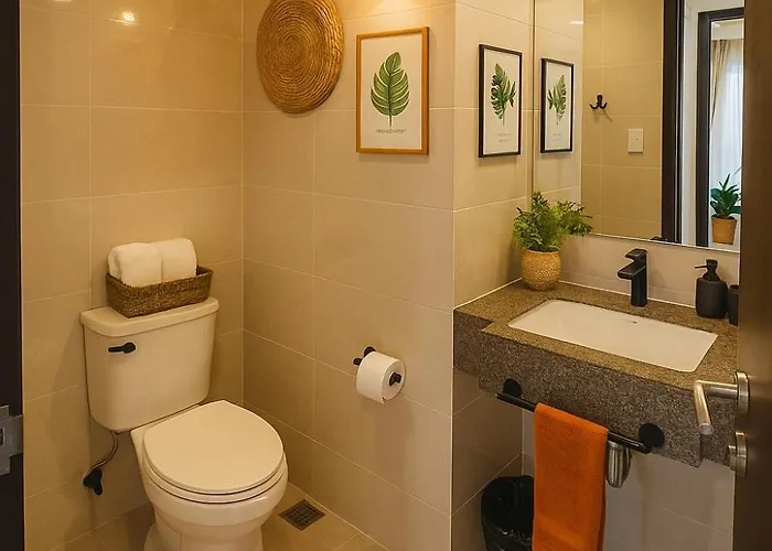 Lovely & Luxury 1br Near Solaire, Okada W Sunset Apartamento