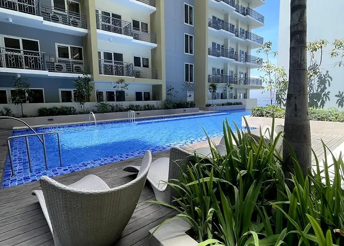Lovely & Luxury 1br Near Solaire, Okada W Sunset *